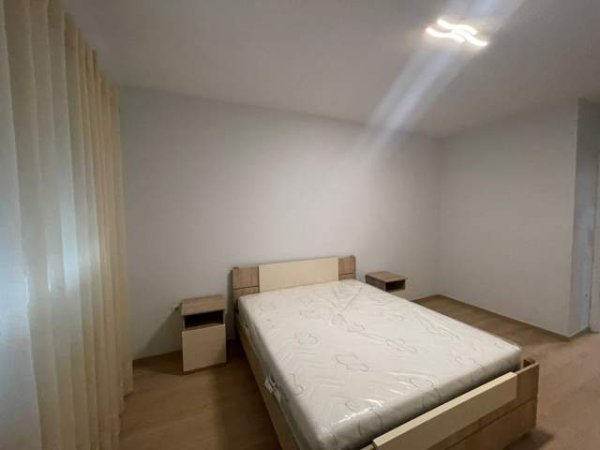 Tirane, jepet me qera apartament 1+1+BLK Kati 1, 80 m² 400 Euro (Laprake)