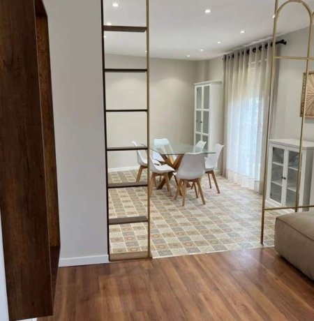 Tirane, shitet apartament 1+1 180 m² 267.000 Euro (Durres, Vollga)