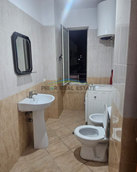Tirane, shitet apartament 1+1 Kati 3, 72 m² 110.000 €  Yzberisht