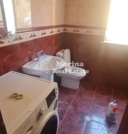 Tirane, jepet me qera apartament 1+1+Ballkon Kati 3, 56 m² 500 € (Rruga e Durresit)