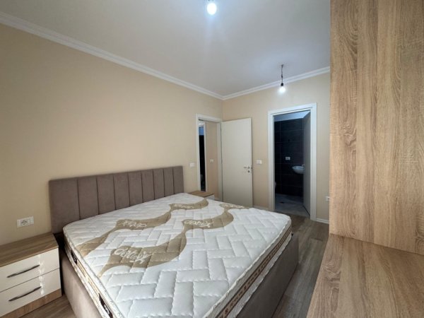 jepet me qera apartament 2+1 Kati 6, 100 m² 500 €