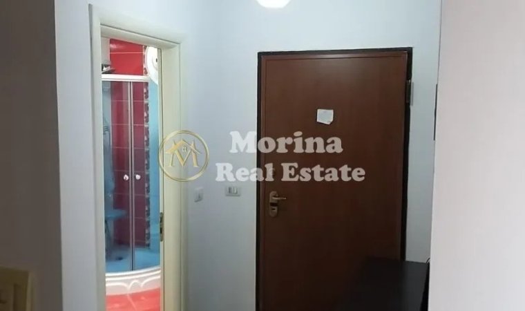 Tirane, jepet me qera apartament 3+1 Kati 9, 160 m² 800 € (Selvia, Kompleksi Halili)