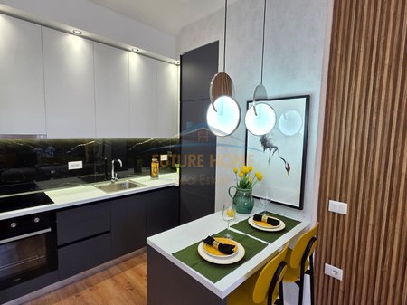 Tirane, shitet apartament 1+1 Kati 8, 66 m² 212.000 € 