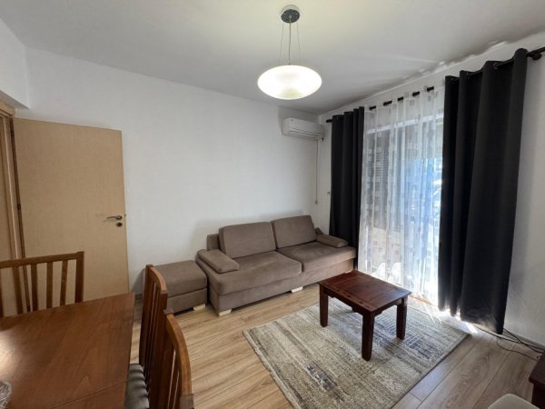 Tirane, jepet me qera apartament 2+1 Kati 3, 100 m² 550 € (Rruga kongresi i manastirit)