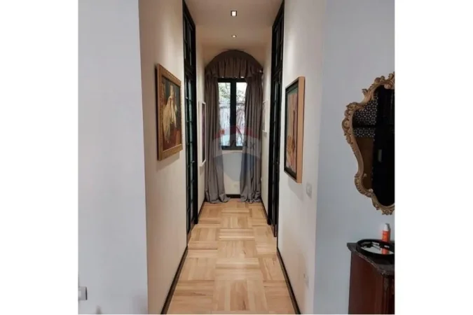 Tirane, jepet me qera apartament 2+1 , 100 m² 730 € (Kodra e Diellit)
