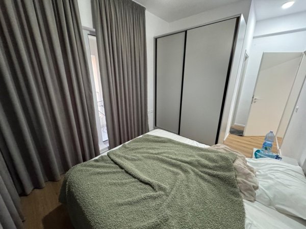Tirane, jepet me qera apartament 2+1 Kati 5, 110 m² 550 € (Rezidenca Kaimi)