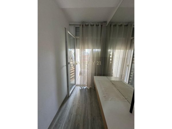Tirane, shitet apartament 2+1+Ballkon Kati 2, 115 m² 220.000 € 