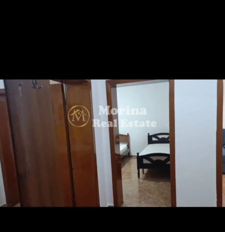Tirane, jepet me qera apartament 2+1 Kati 3, 80 m² 450 € (Komisariati nr 4)