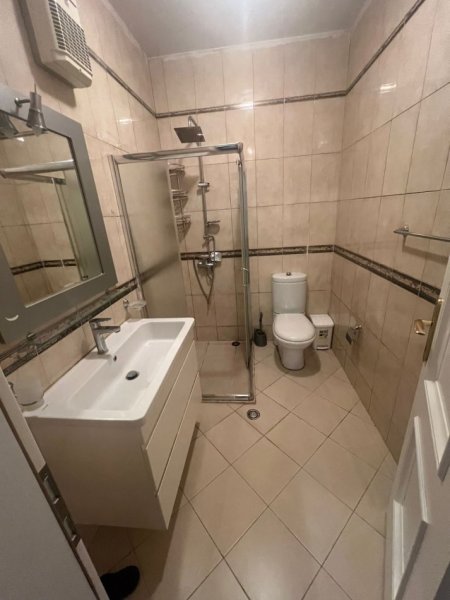 Tirane, shitet apartament 2+1 Kati 4, 125 m² (Ish-bllok, Rruga Brigada VIII)