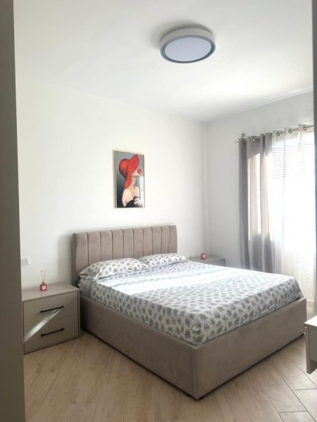 Durres, shitet apartament 2+1 Kati 2, 80 m² (Durres,Mozaiku)