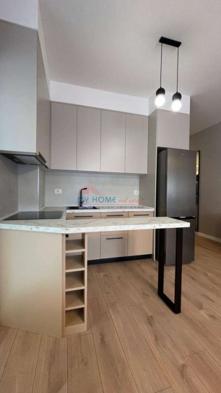 Apartament 1+1 + Post Parkimi me Qira Pazari i Ri Tirane