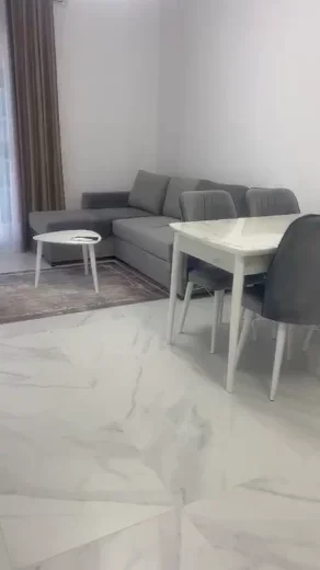 Tirane, jepet me qera apartament 1+1 Kati 3, 70 m² 400 € (univers city)