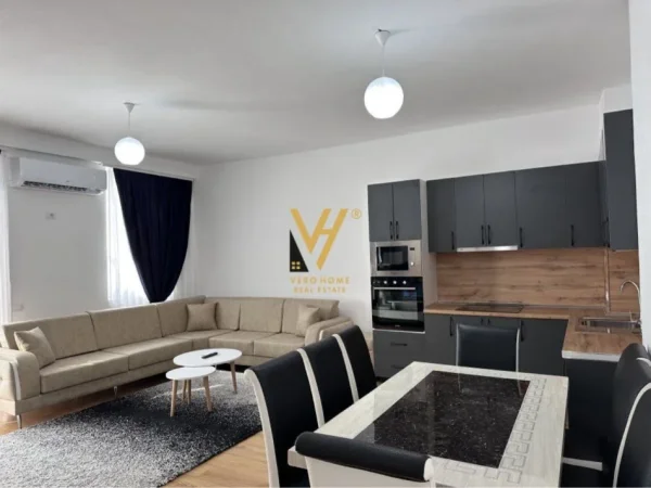 Tirane, jepet me qera apartament 2+1+Ballkon Kati 4, 100 m² 600 € (ASTIR)