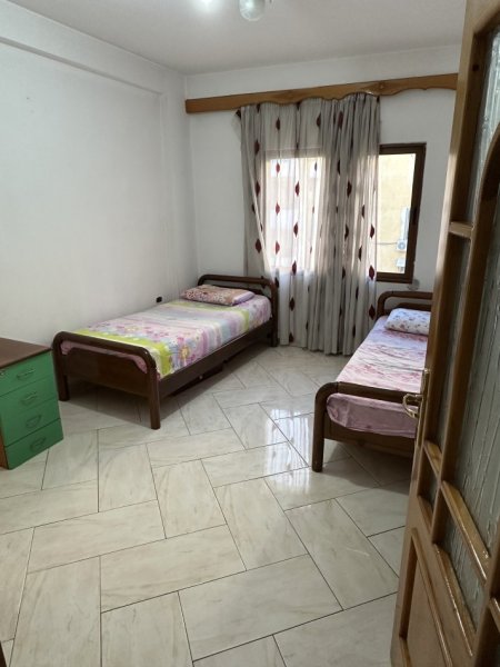 Tirane, jepet me qera apartament 2+1+Ballkon Kati 4, 86 m² 500 € (DON BOSKO)