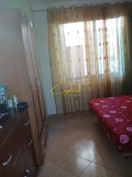 Tirane, jepet me qera apartament 2+1 Kati 2, 85 m² 500 € (5 MAJI)
