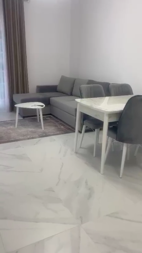 Tirane, jepet me qera apartament 1+1 Kati 3, 70 m² 400 € (univers city)