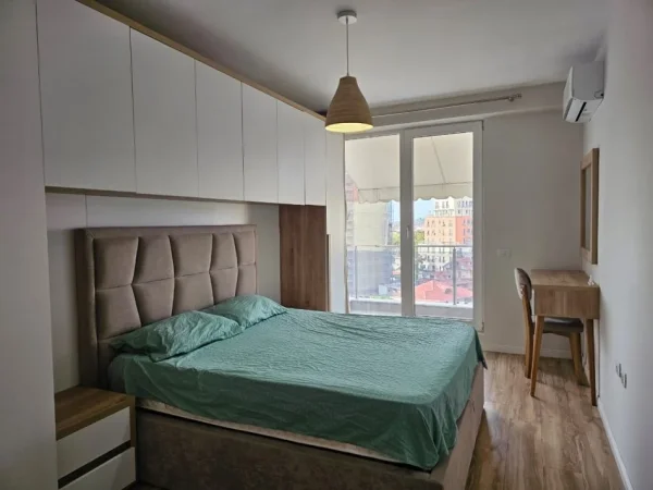 Tirane, jepet me qera apartament 1+1+Aneks+Ballkon Kati 7, 65 m² 500 € 