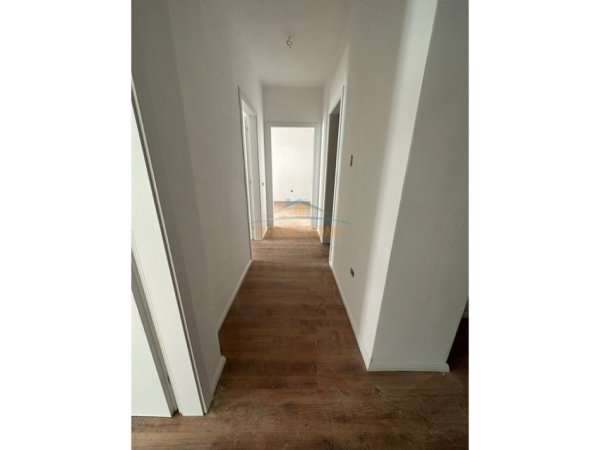 Tirane, shitet apartament 2+1 Kati 2, 101 m² 110.000 € (Kompleksi Univers City, Tirane.)