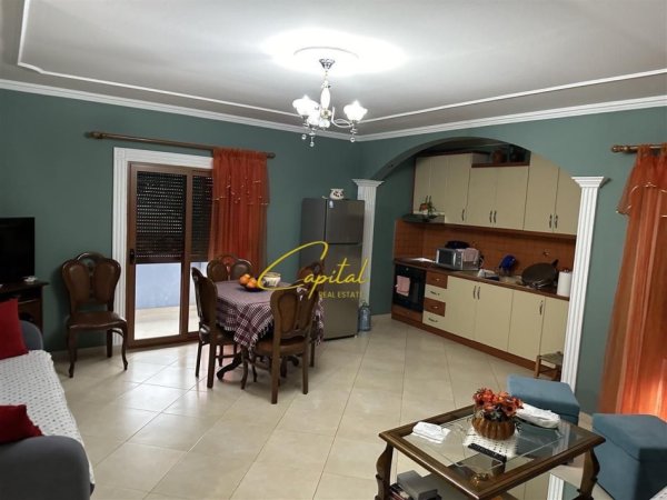 Tirane, jepet me qera apartament 2+1 Kati 1, 110 m² 600 € (QYTET STUDENTI)