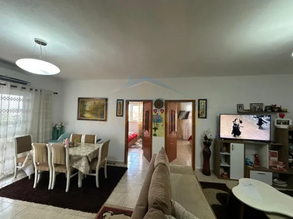 Tirane, shitet apartament 2+1+Ballkon Kati 10, 91 m² 160.000 € (Don Bosko)