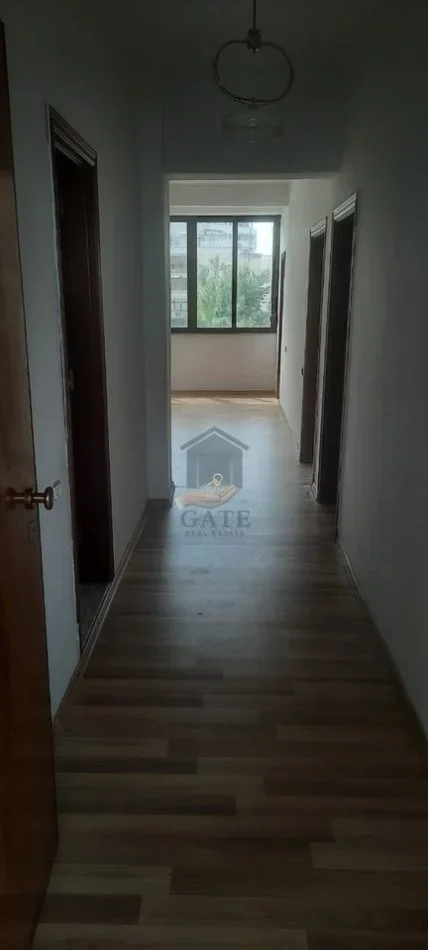 Durres, shitet apartament 2+1 Kati 2, 90 m² 130.000 € 