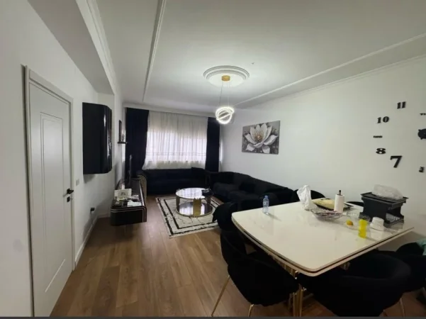 Porcelan, Shitet apartament 2+1 Kati 8, 90 m² 155000 €