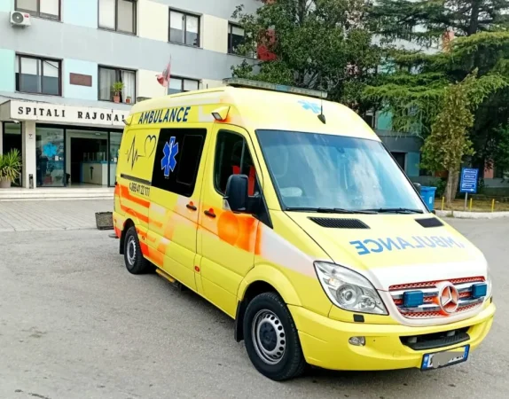 Tirane, ofroj SHERBIM TRANSPORT - MJEKESOR BRENDA &amp; JASHT VENDIT