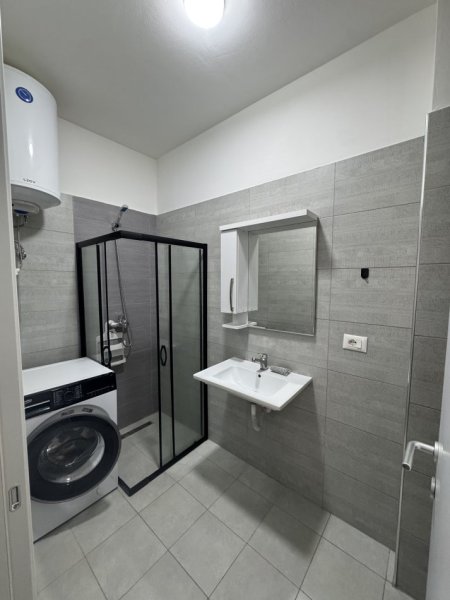 Tirane, apartament 2+1+Ballkon Kati 3,