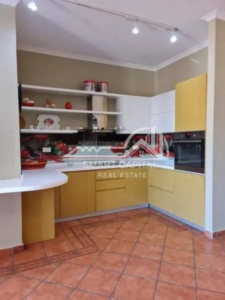 Vlore, jepet me qera apartament 1+1+Ballkon Kati 2, 76 m² 300 € 