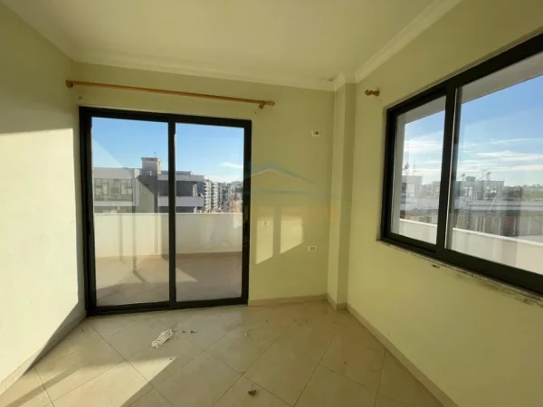 Tirane, shitet apartament 2+1 Kati 8, 91 m² 130.000 € (ASTIR)