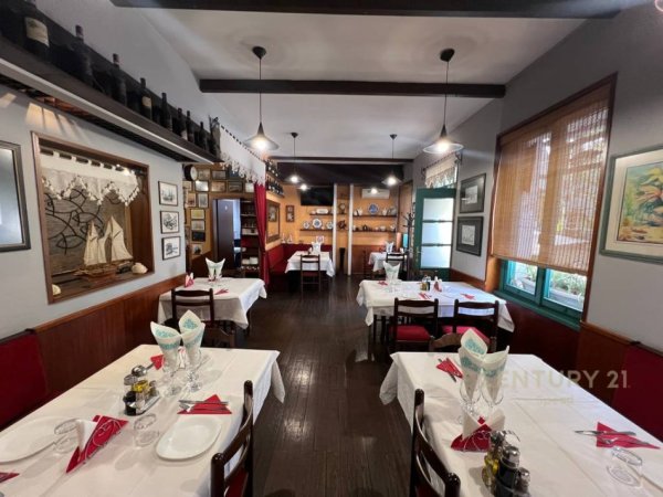 Tirane, jepet me qera bar-resorant Kati 0, 62 m² 1.000 € (Shallvaret)
