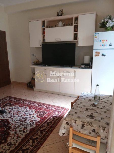 Tirane, jepet me qera shtepi 2+1 Kati 1, 80 m² 500 € (5 Maji)