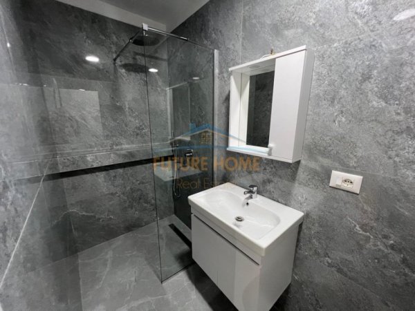Tirane, jepet me qera apartament 1+1 Kati 9, 56 m² 500 € (ASTIR)