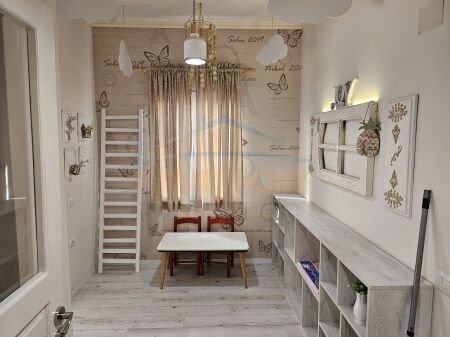 Tirane, shitet apartament 2+1 Kati 4, 100 m² 175.000 € 