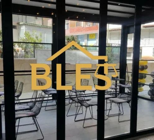 Tirane, shitet bar-kafe Kati 0, 62 m²