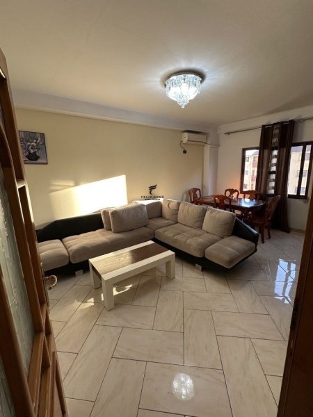 Tirane, jepet me qera apartament 2+1 Kati 4, 86 m² 500 € (DON BOSKO)