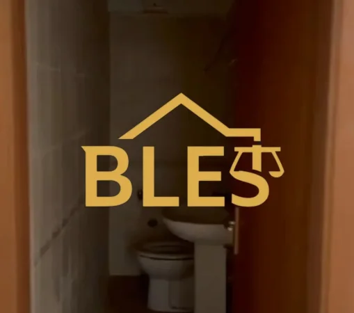 Durres, shitet ambjent biznesi Kati 1, 227 m² 340.000 € (Shkembi Kavajes ,50 m larg detit)