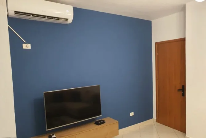 Tirane, jepet me qera apartament 1+1 Kati 3, 60 m² 550 € (Tek Foto Eden, Rruga Vorpsi)
