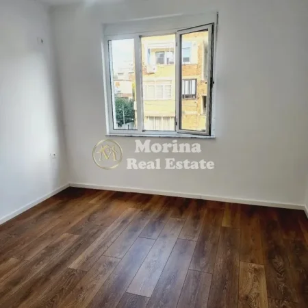 Tirane, shitet apartament 2+1 Kati 4, 77 m² 155.000 € (Ali Demi, Shkolla 1 Maj)