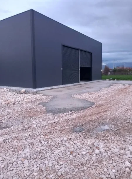 Tirane, jepet me qera magazine Kati 0, 150 m² 1.200 € (City Park)