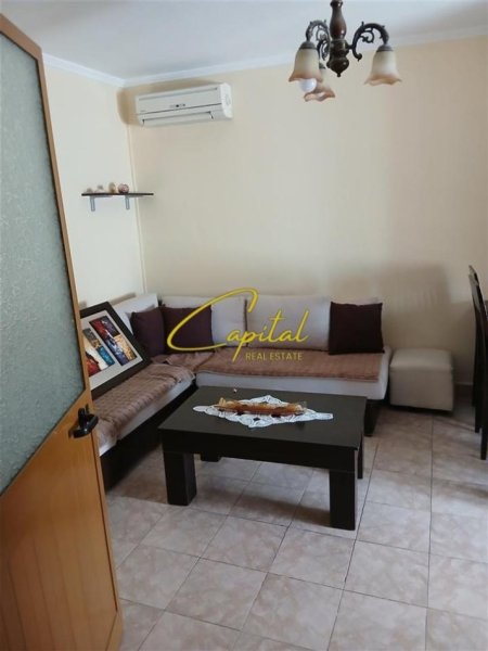 Tirane, jepet me qera apartament 2+1 Kati 5, 65 m² 440 € (ALI DEMI)