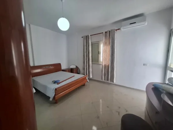 Durres, shitet apartament 2+1 Kati 3, 170 m² 170.000 € 