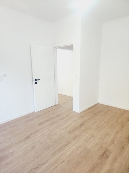 Tirane, shitet apartament 1+1 Kati 2, 54 m² 125.000 € (DON BOSKO)