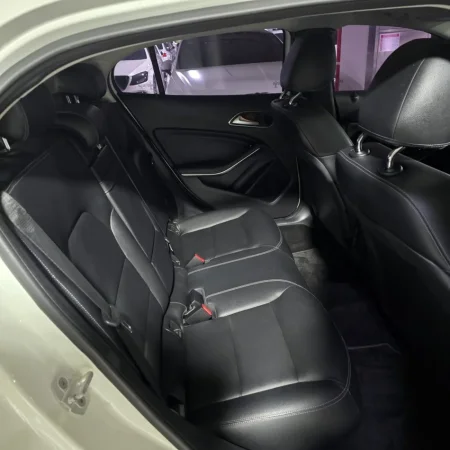 Tirane, SUV Mercedes-Benz GLA 200 4matic Nafte, e bardhë automatik Kondicioner 130.000 km 15.000 €