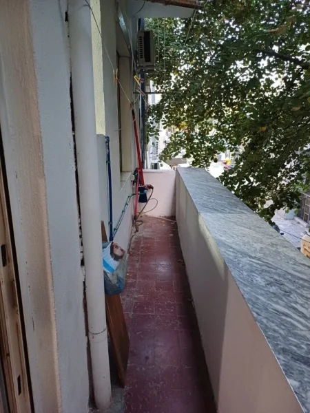 Tirane, jepet me qera apartament 2+1+Ballkon , 84 m² 650 € (Rrotontoja e sheshit willson)