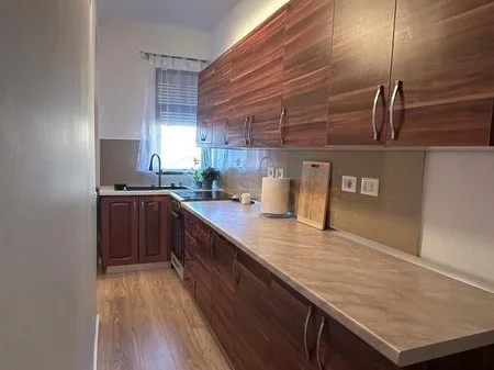 Tirane, shitet apartament 1+1+Aneks+Ballkon Kati 5, 69 m² 155.000 € (myslym shyri)