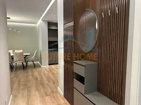 Tirane, shitet apartament 2+1+Aneks+Ballkon Kati 5, 116 m² 275.000 € (don bosko)