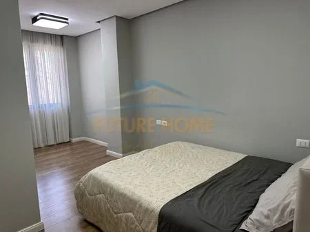 Tirane, shitet apartament 2+1+Aneks+Ballkon Kati 5, 116 m² 275.000 € (don bosko)