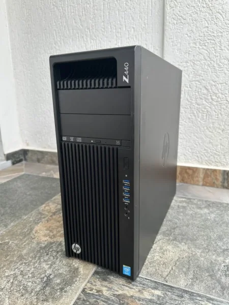 Pogradec, shes Kompjuter pa Monitor HP