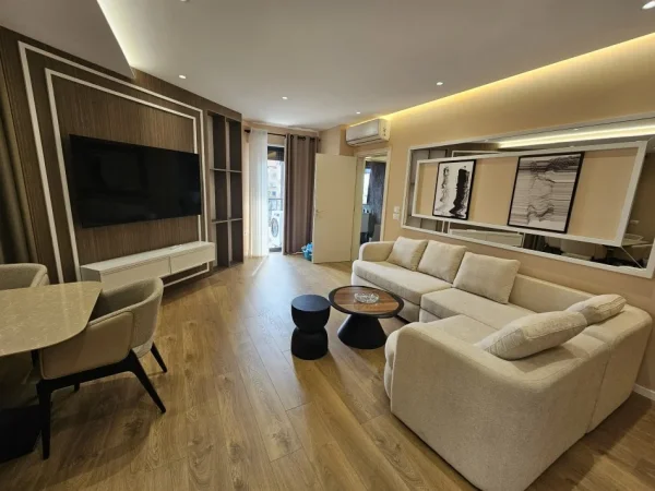 Tirane, shitet apartament 2+1 Kati 3, 117 m² 365.000 € (RRUGA E DURRESIT)